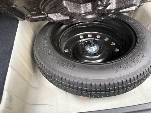 Certified 2017 Honda HR-V EX image 27