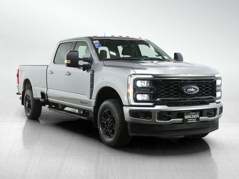 Used 2023 Ford F250 XLT w/ XLT Premium Package image 7