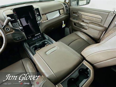 New 2026 RAM 2500 Limited image 19