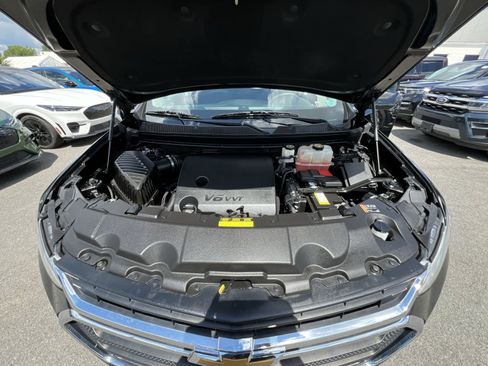Used 2019 Chevrolet Traverse LS FWD image 21