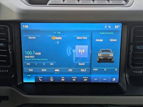 Used 2023 Ford Bronco Wildtrak image 12