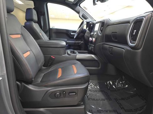 Used 2021 GMC Sierra 1500 AT4 w/ AT4 Premium Package AWD/4WD image 28