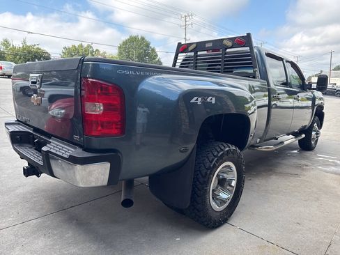 Used 2008 Chevrolet Silverado 3500 LTZ w/ EZ-Lift Tailgate Package AWD/4WD image 5
