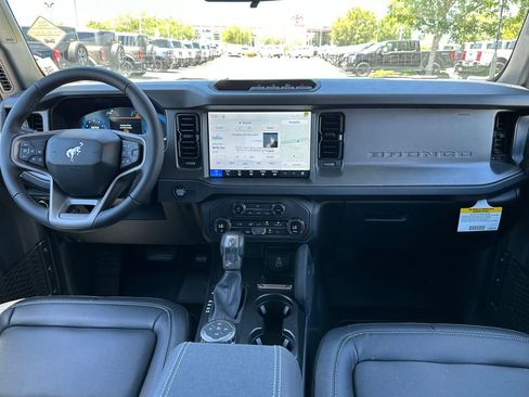 New 2026 Ford Bronco Big Bend w/ Black Diamond Package AWD/4WD image 20