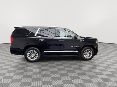Certified 2022 GMC Yukon SLT w/ SLT Premium Package AWD/4WD image 45