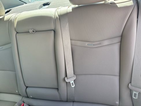 Used 2013 Cadillac XTS 4dr Sdn FWD image 22