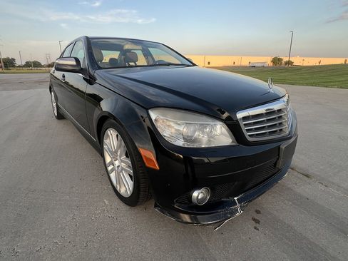 Used 2009 Mercedes-Benz C 300 4MATIC Sedan image 7