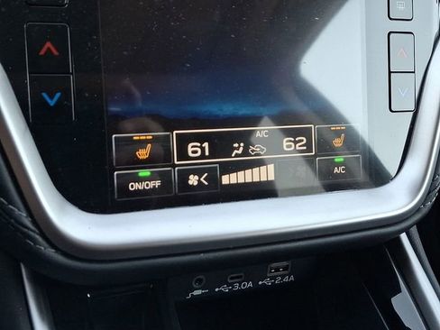 Used 2024 Subaru Outback Limited AWD/4WD image 17
