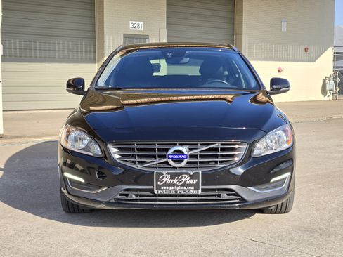 Used 2016 Volvo V60 T5 Premier image 6