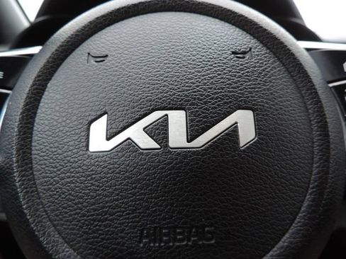 Used 2024 Kia Forte GT-Line w/ GT-Line Premium Package image 27