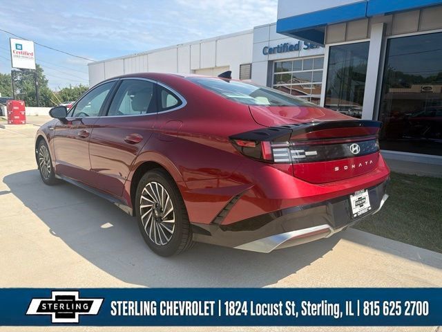 Used 2024 Hyundai Sonata SEL FWD image 3