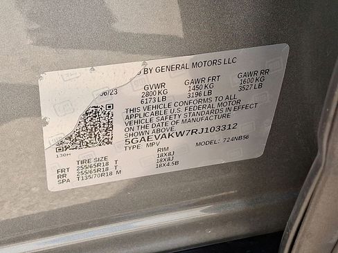 Certified 2024 Buick Enclave Essence w/ Technology Package image 33