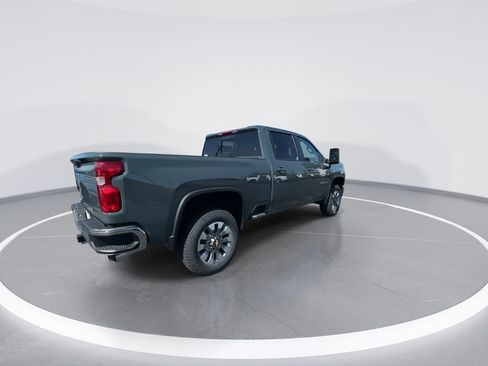 New 2026 Chevrolet Silverado 3500 LT AWD/4WD image 8