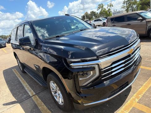 Used 2025 Chevrolet Tahoe LT RWD image 6