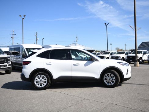 New 2026 Ford Escape Active image 4