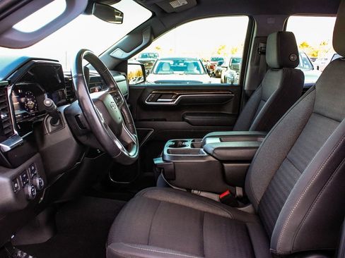 Used 2022 Chevrolet Silverado 1500 RST image 30