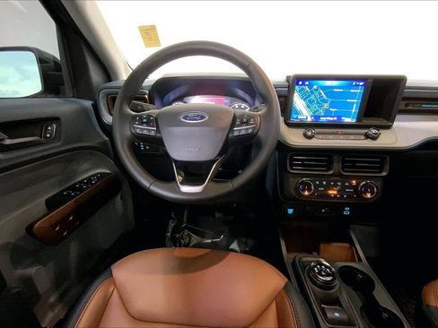 Used 2024 Ford Maverick Lariat AWD/4WD image 4