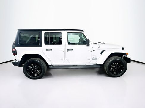 Used 2023 Jeep Wrangler Unlimited Sahara w/ Cold Weather Group AWD/4WD image 10