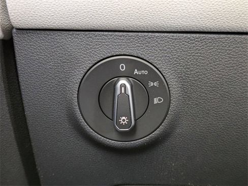 New 2026 Volkswagen Taos S image 25