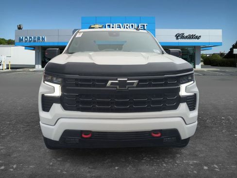 Used 2024 Chevrolet Silverado 1500 RST w/ Redline Edition AWD/4WD image 8