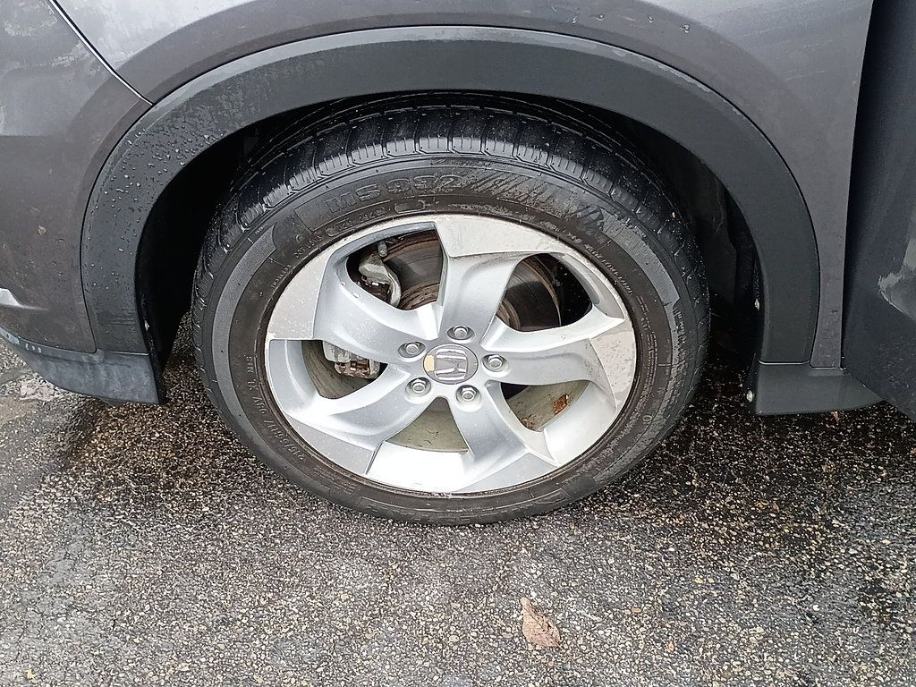 Used 2016 Honda HR-V LX image 10