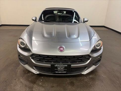 Used 2017 FIAT 124 Spider Classica image 3