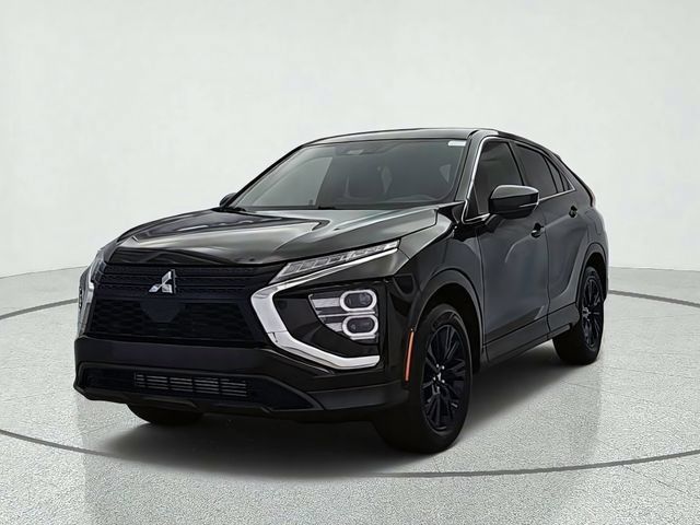Used 2023 Mitsubishi Eclipse Cross LE AWD/4WD image 2