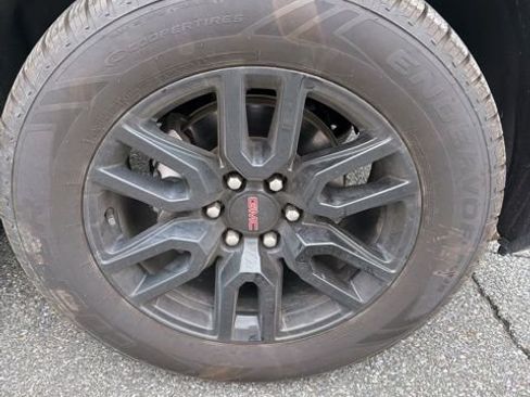 Used 2023 GMC Sierra 1500 Elevation image 14