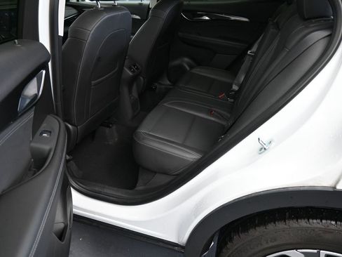 Used 2024 Buick Envision Preferred image 17