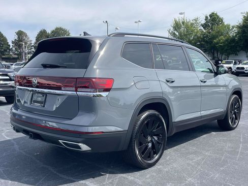 Certified 2026 Volkswagen Atlas SE w/ Panoramic Sunroof Package FWD image 7