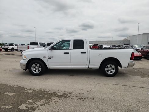 Used 2020 RAM 1500 Tradesman w/ Chrome Plus Package RWD image 4