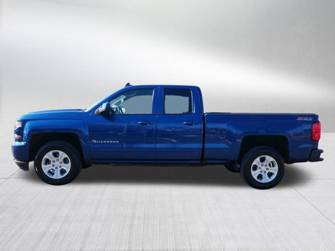 Used 2017 Chevrolet Silverado 1500 LT w/ All Star Edition image 4