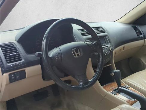 Used 2005 Honda Accord EX-L image 9