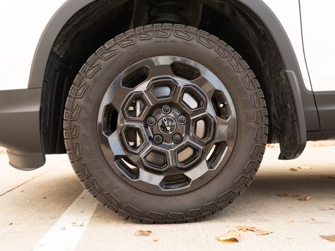 Used 2025 Honda Ridgeline RTL+ image 14