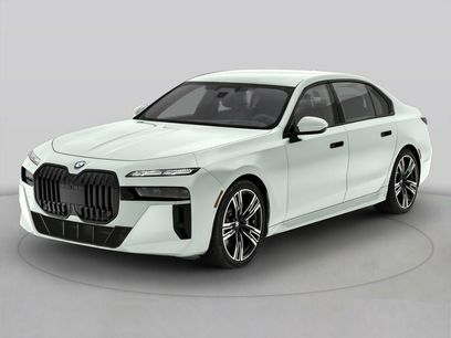New 2025 BMW 760i xDrive
