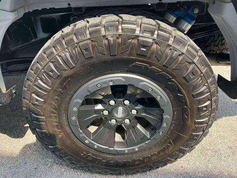 Used 2018 Ford F150 Raptor w/ Equipment Group 802A Luxury AWD/4WD image 11