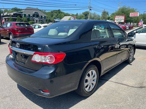Used 2011 Toyota Corolla LE FWD image 4