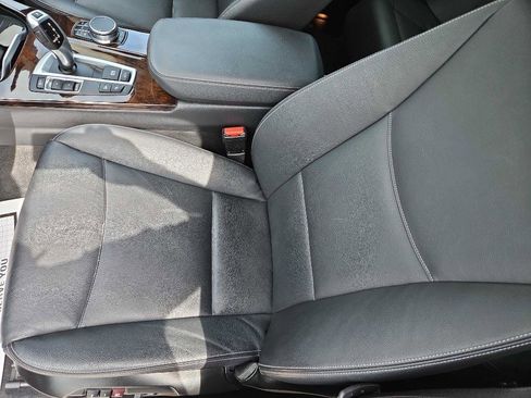 Used 2017 BMW X3 xDrive28i AWD/4WD image 11