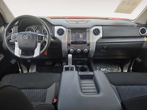 Used 2015 Toyota Tundra SR5 w/ SR5 Upgrade Package RWD image 10
