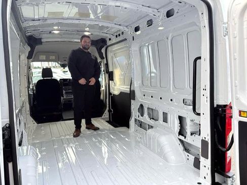 New 2025 Ford Transit 350 148 Medium Roof AWD image 16