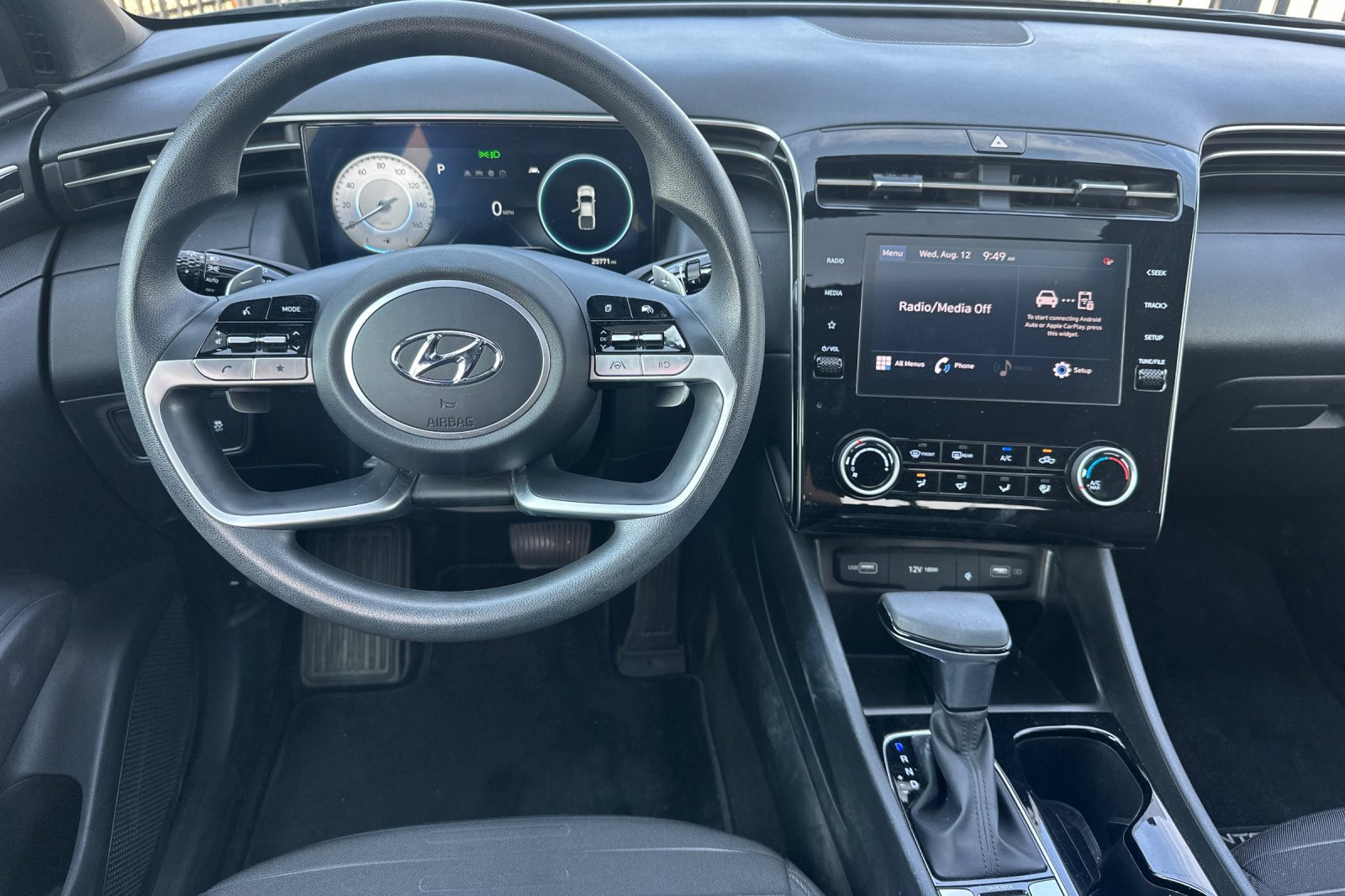 Used 2023 Hyundai Santa Cruz Night AWD/4WD image 16
