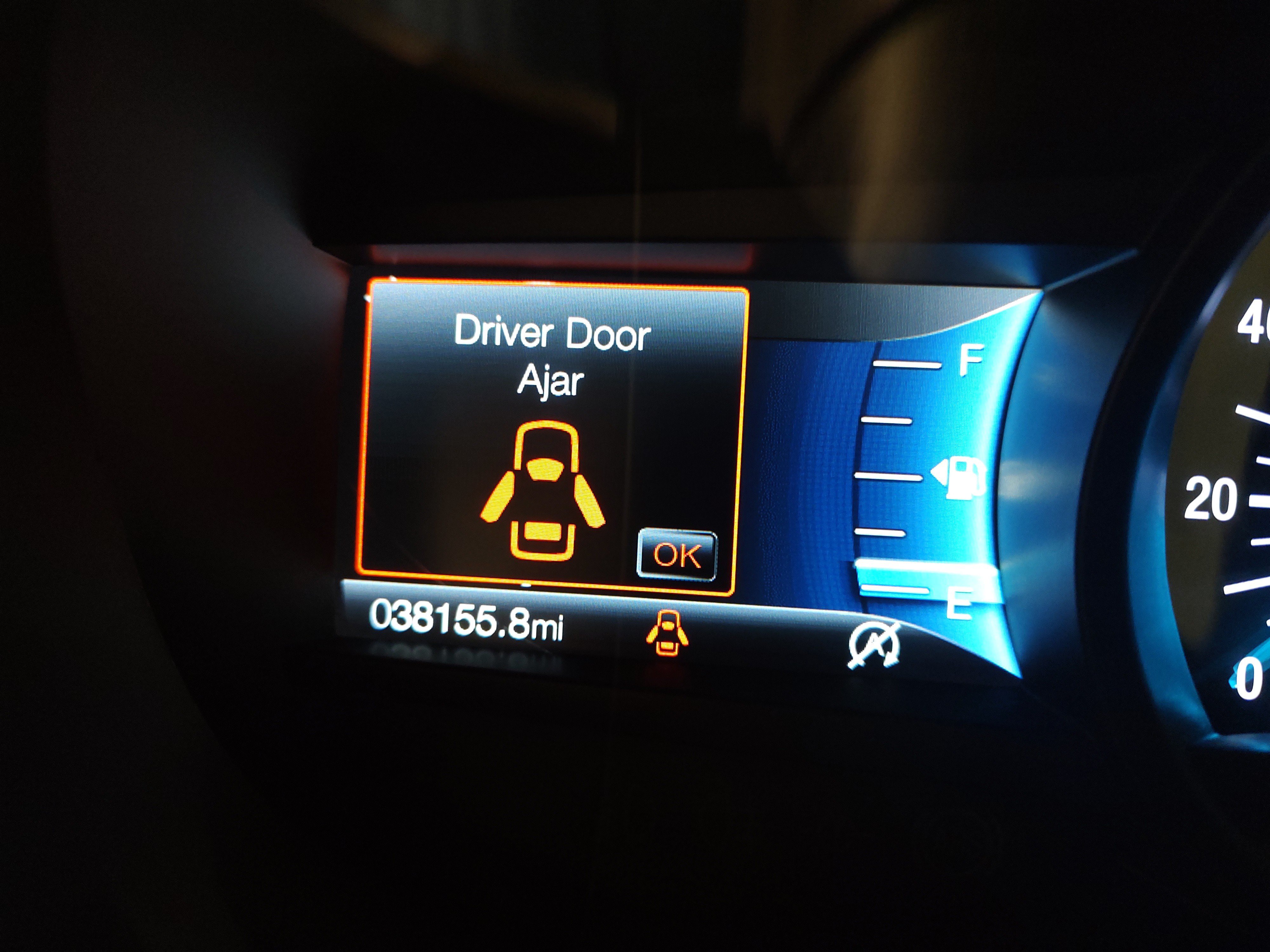 Used 2021 Ford Edge SEL w/ Convenience Package FWD image 6