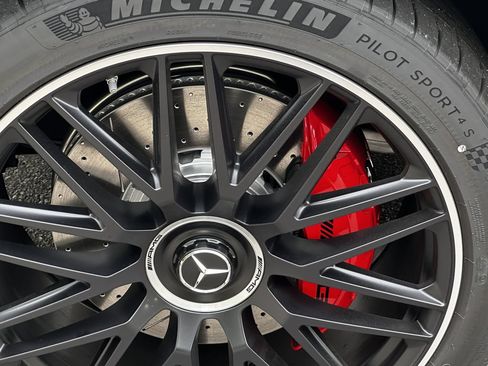 New 2026 Mercedes-Benz GLS 63 AMG 4MATIC image 14