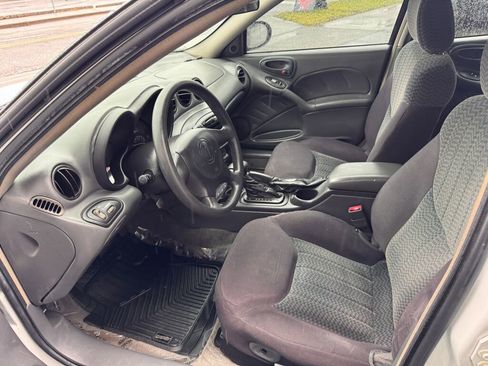 Used 2003 Pontiac Grand Am SE image 10