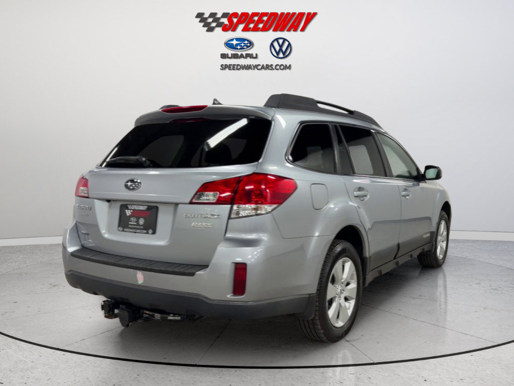 Used 2012 Subaru Outback 2.5i Limited w/ Moonroof Pkg AWD/4WD image 6
