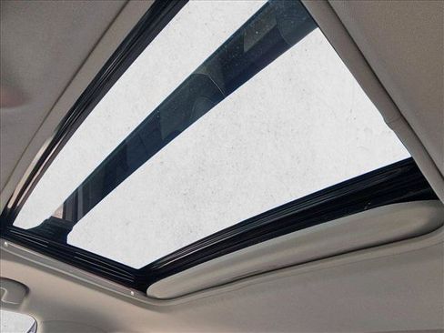 Used 2025 Toyota RAV4 XLE Premium w/ Weather Package FWD image 15