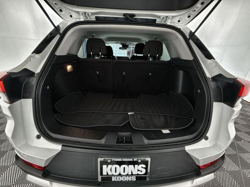 Used 2024 Chevrolet TrailBlazer LT image 24