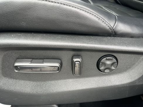 Used 2020 Honda CR-V EX-L image 16