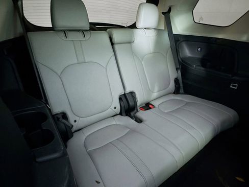 Used 2023 Honda Pilot EX-L image 37