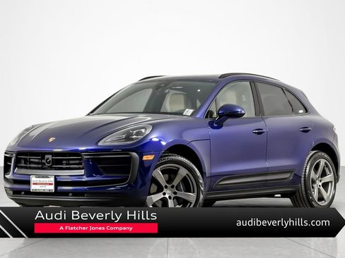 Used 2023 Porsche Macan AWD/4WD image 1